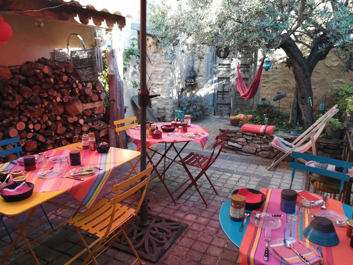 Maison D'Hote La Tourette キュキュニャン エクステリア 写真