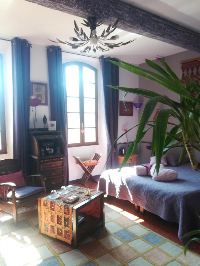 Maison D'Hote La Tourette キュキュニャン エクステリア 写真