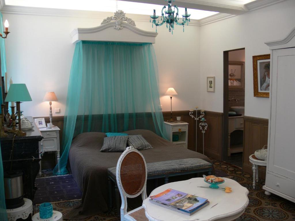 Maison D'Hote La Tourette キュキュニャン 部屋 写真
